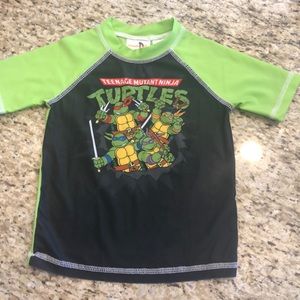 🌸 Toddler size 3t swim SUV top Ninja Turtles